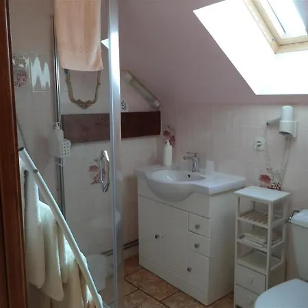 Holiday home Trois Independant Au Grande Vigne *