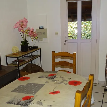 Trois Independant Au Grande Vigne Holiday home Saint-Etienne-sous-Bailleul