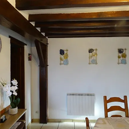 Trois Independant Au Grande Vigne Holiday home Saint-Etienne-sous-Bailleul