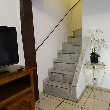 Holiday home Trois Independant Au Grande Vigne *