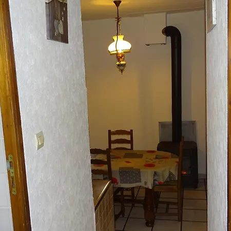 Holiday home Trois Independant Au Grande Vigne