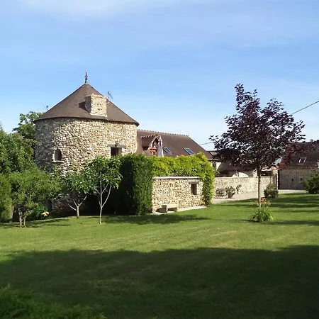 Trois Independant Au Grande Vigne בית נופש *